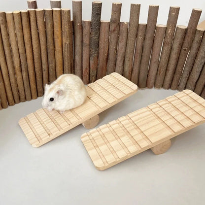 Natuurlijke Houten Brug en Wip voor Kleine Dieren